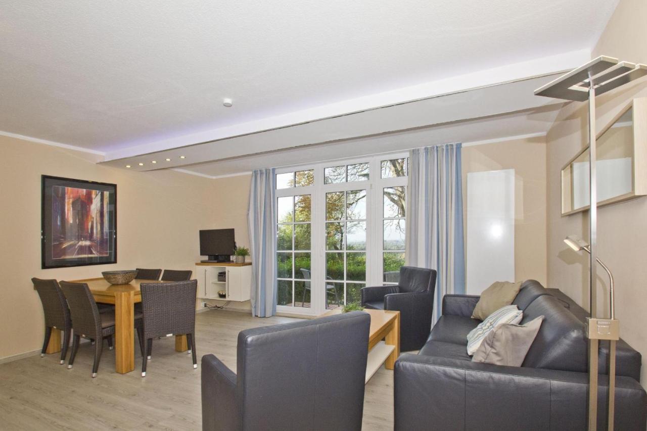 Fewo Mit Terrasse, Gratis Nutzung Vom Ahoi Erlebnisbad Und Sauna In Sellin - Haus Blick Zur See Fewo 13 Goehren  Exteriör bild